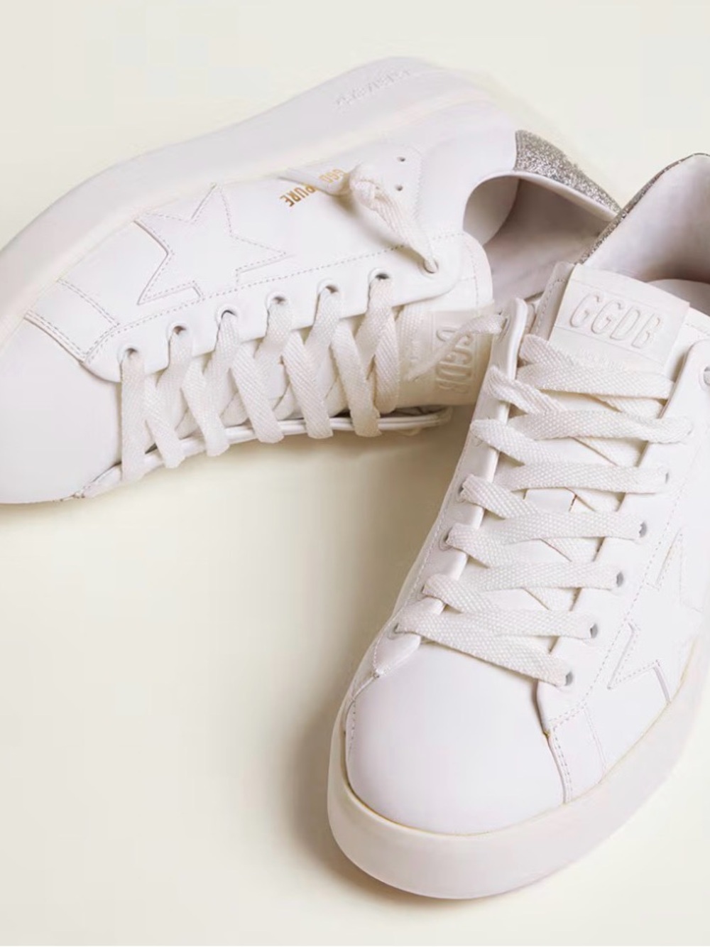 Golden Goose White Leather Star Low-Top Sneaker with Silver Heel Tab - Picture 2 of 10